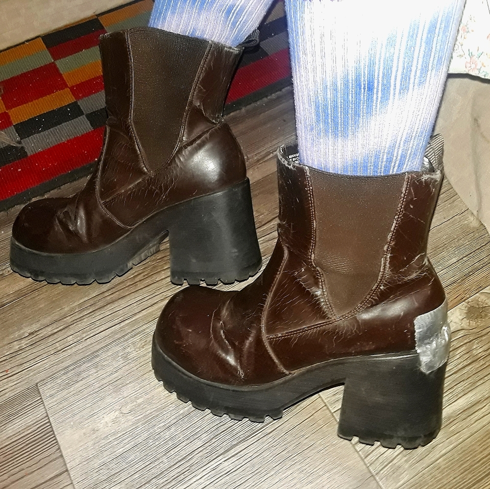 ☮︎ 90s Xhileration platform boots ☮︎